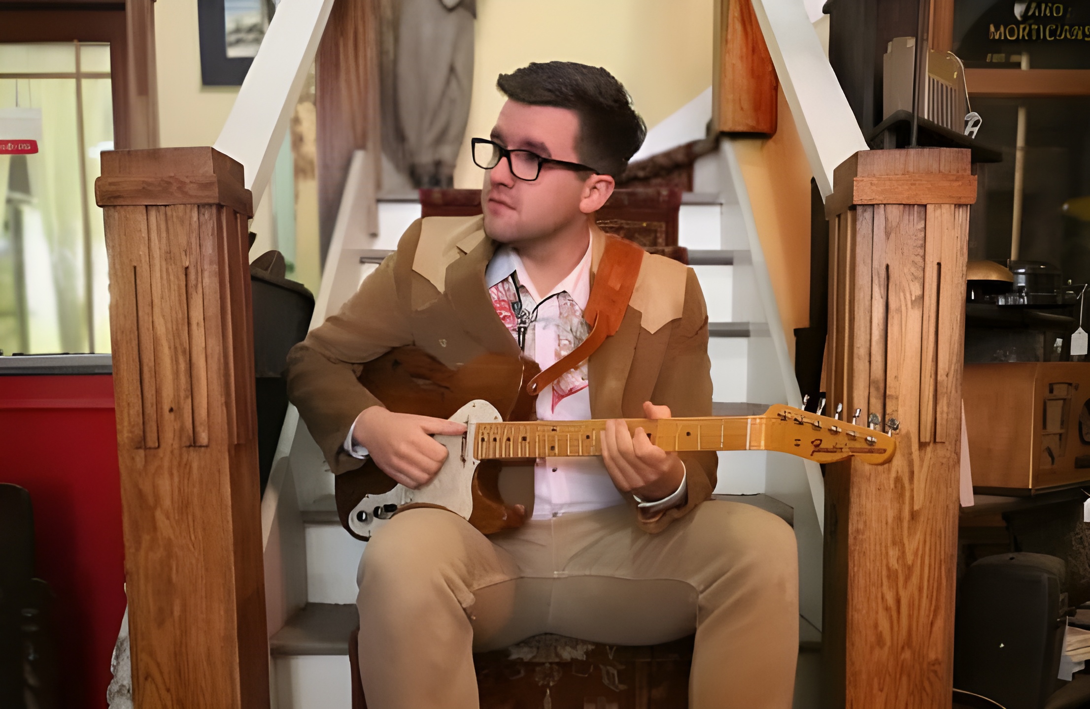 Joe Dampt, Owner of Joe's Vintage Guitar