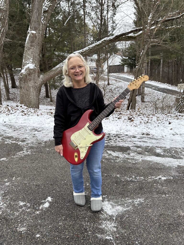 fender-stratocaster-dakota-red Vintage 1966 Apple Red Fender Stratocaster Solid Body Electric Guitar